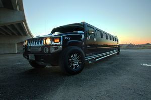 Hummer H2 Limousine