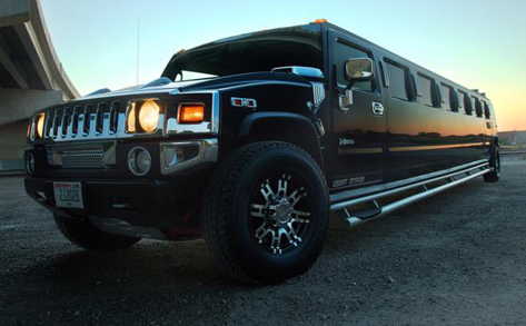 Limo Hummer H2 reserve in Wisconsin